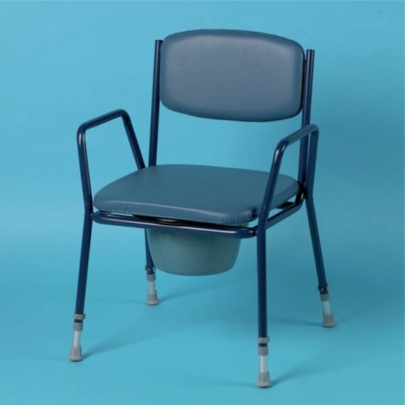 Chaise percée empilable accoudoirs fixes