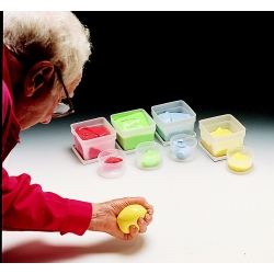 85g de pâte souple jaune
