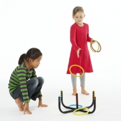 Jeu de lancer d'anneaux
